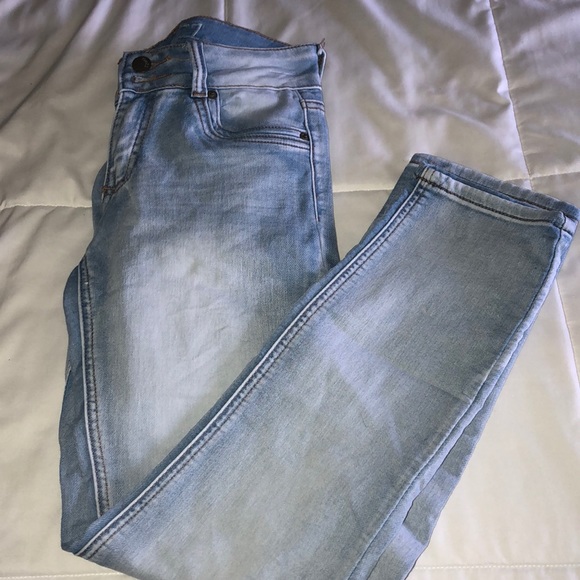 Washed-Out Rue21 Jeans - Picture 1 of 1